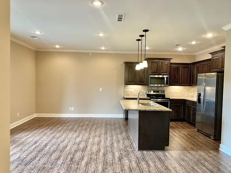 Mansions At Canyon Creek Apartments — Photo 48