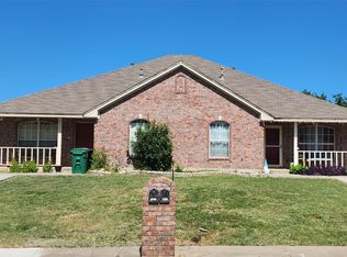 3920 Stuart Rd, Denton, TX 76209