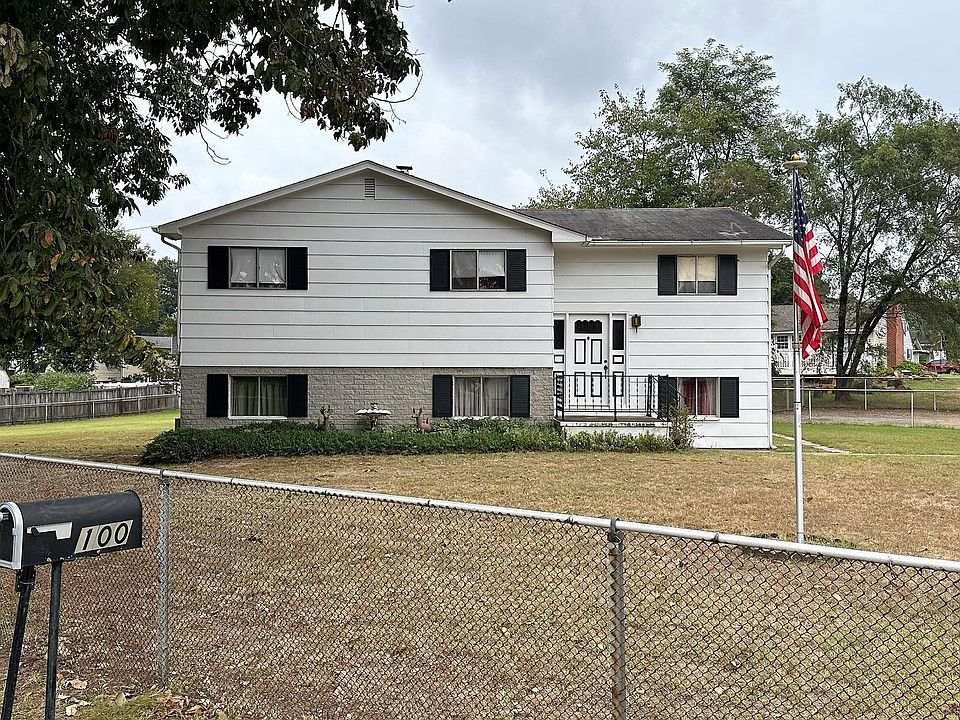 1st image of 100 McGuirk Dr