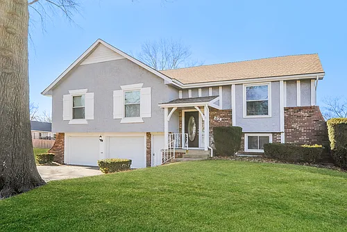 204 N Woodson Dr Photo 1