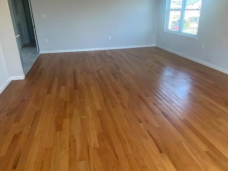710 Court St — Photo 3