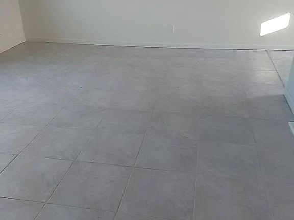 2nd image of 10206 S Inglewood Ave APT 6