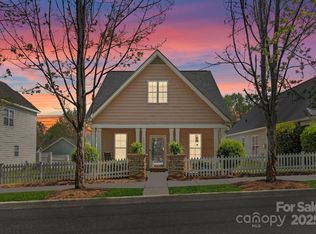 7850 Bud Henderson Rd, Huntersville, NC 28078