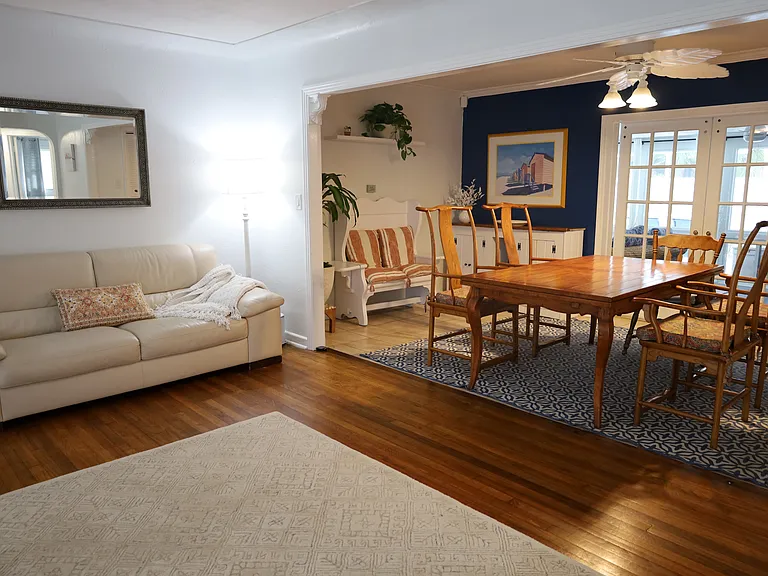 7716 Dartmouth Ave N — Photo 11