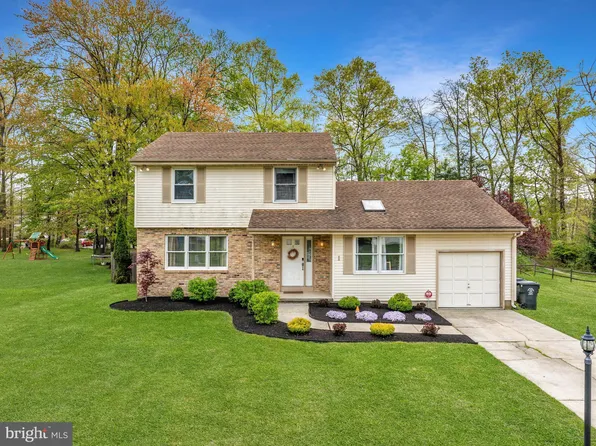 1 Prospect Ave, Voorhees, NJ 08043