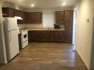 1836 Robertson Rd #AB, Modesto, CA 95351