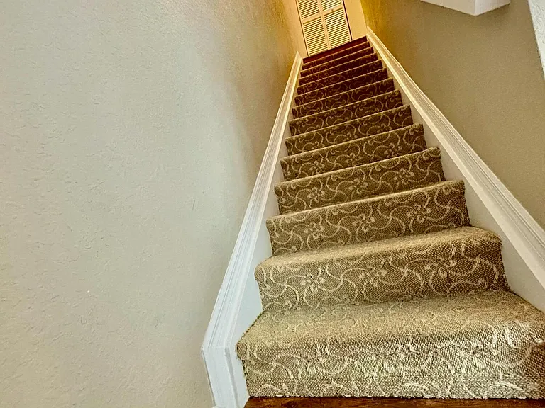22162 Majestic Woods Way — Photo 8