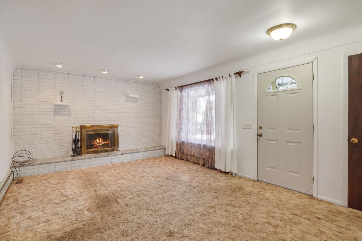 next background image