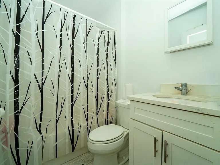 50 Englewood Ave #1 — Photo 8