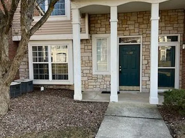 5640 Pine Aires Dr, Sterling Heights, MI 48314