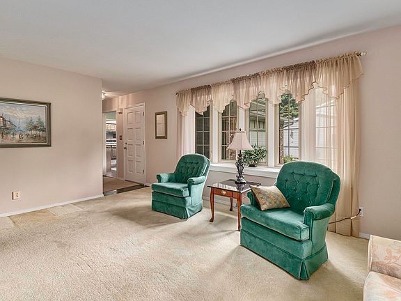 4th image of 56849 Mark Manor Dr