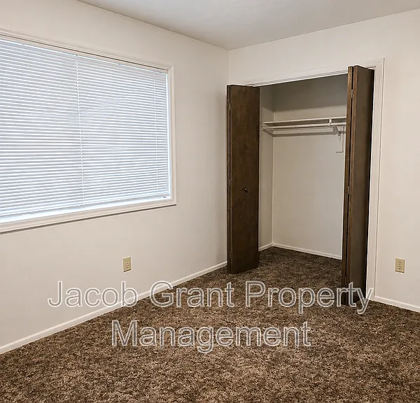 796 Whittier St #2 — Photo 5
