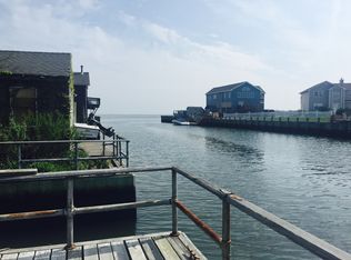 00 Clocks Blvd, Massapequa, NY 11758