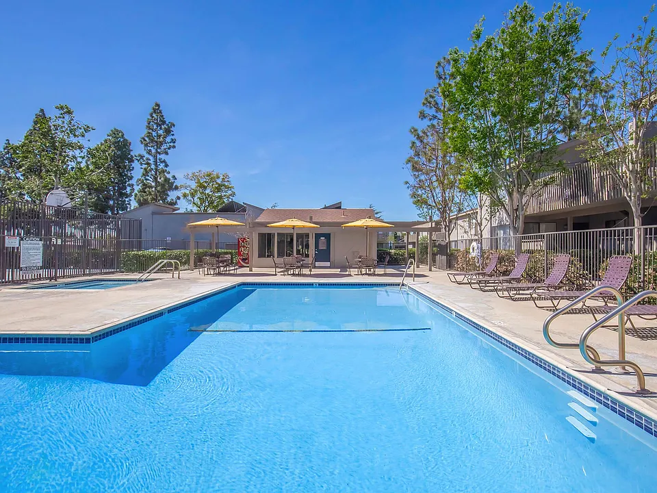 Eastwood Apartment Homes