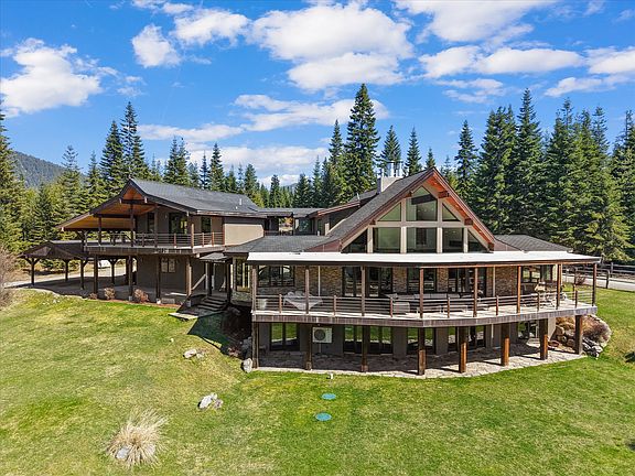2nd image of 15 Copper Ridge Rd