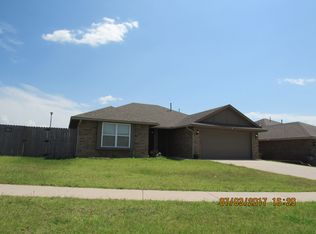 4802 SW Waterstone Pl, Lawton, OK 73505