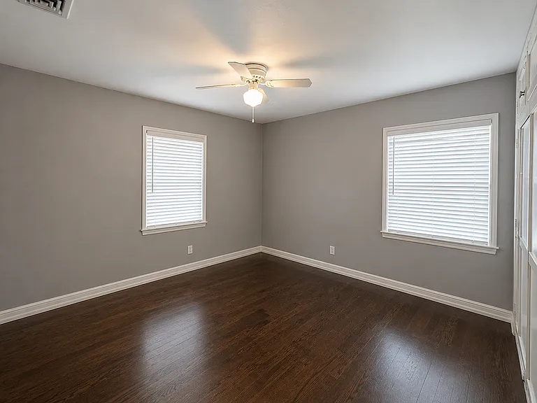 1522 Randall St — Photo 27