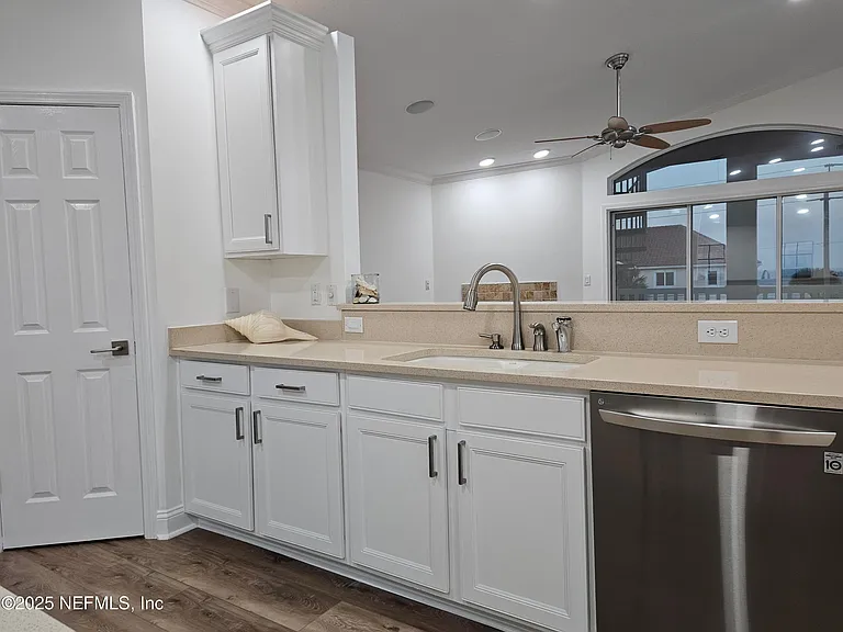 1440 Atlantic Breeze Way — Photo 9