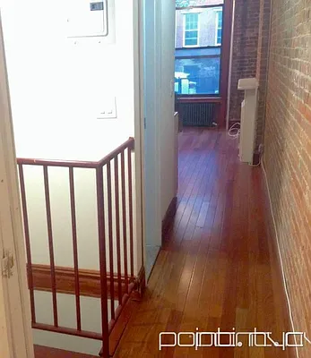 Rented by Point NYC | media 28