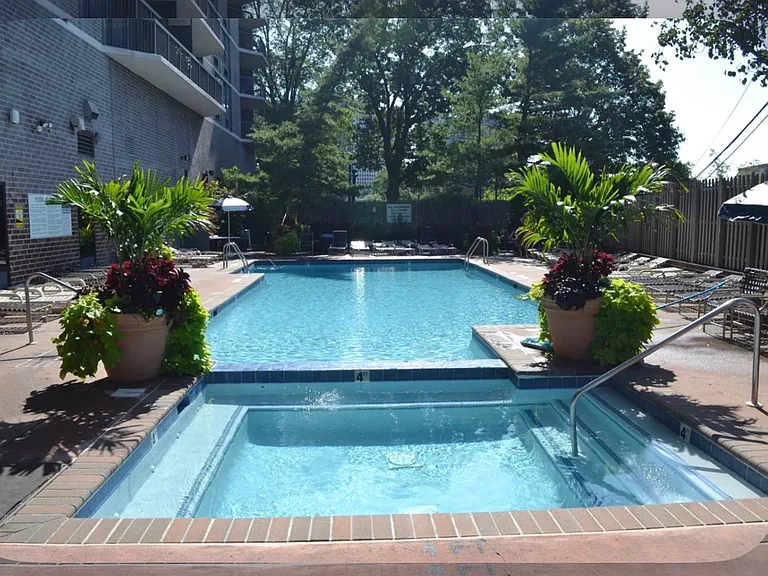 770 Anderson Ave — Photo 26