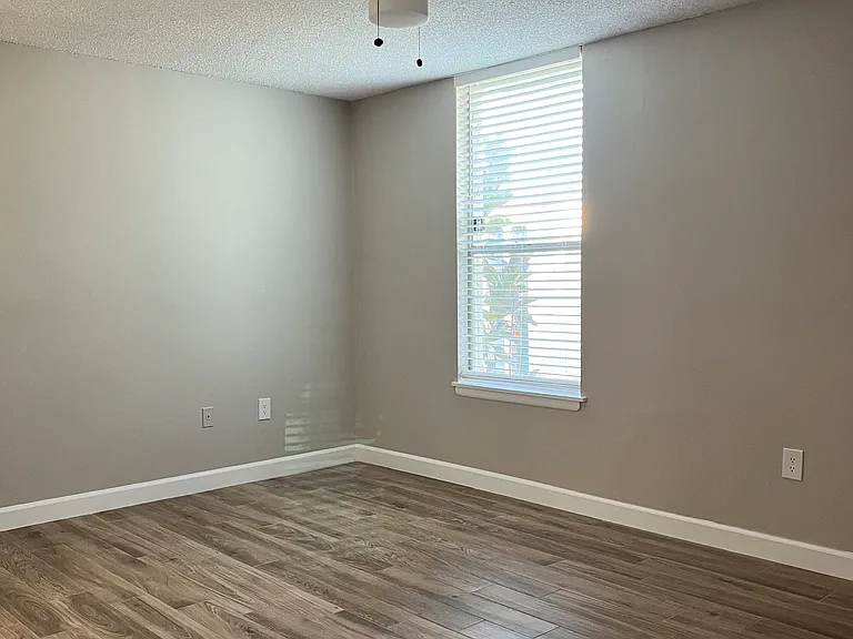 526 Orange Dr #25 — Photo 17