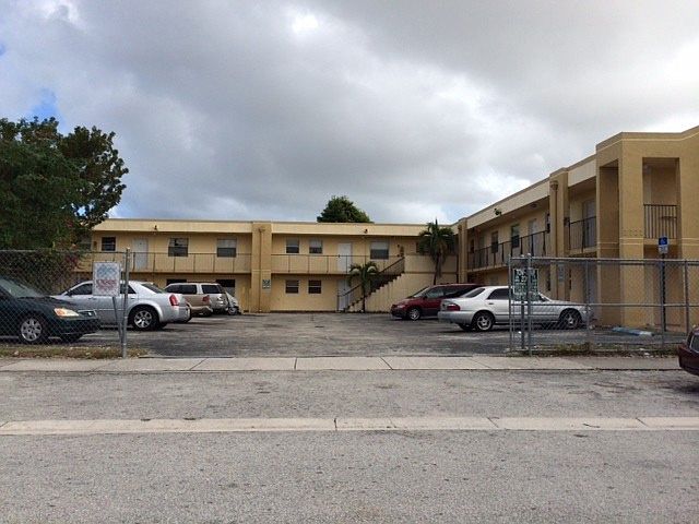 1st image of 2721 NW 23rd Ct APT 9