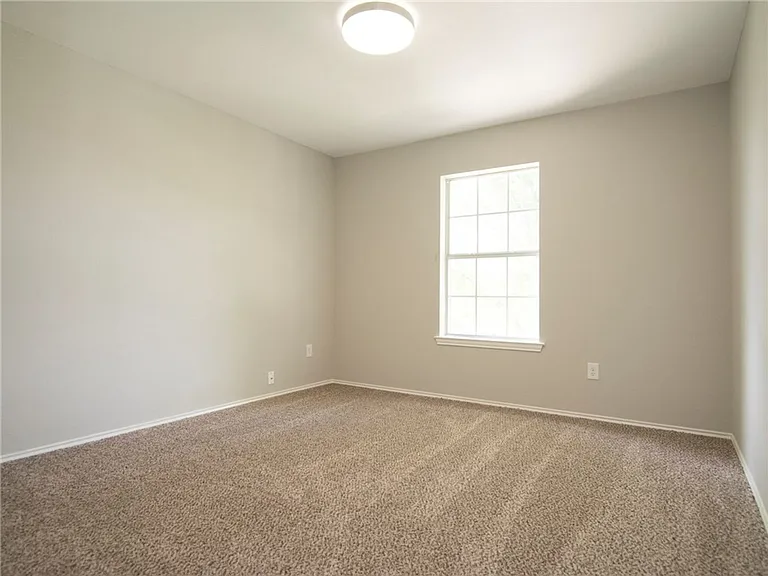 6506 Bramber Ln — Photo 19