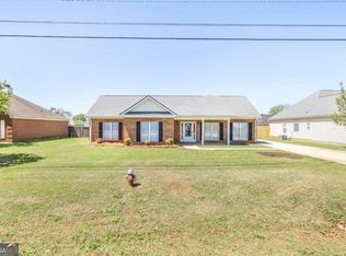 342 Peach Blossom Rd, Bonaire, GA