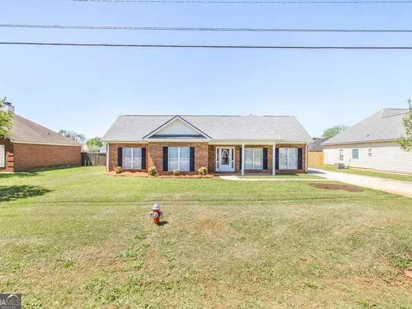 342 Peach Blossom Rd, Bonaire, GA 31005