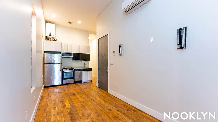 Rented by Nooklyn NYC LLC | media 1