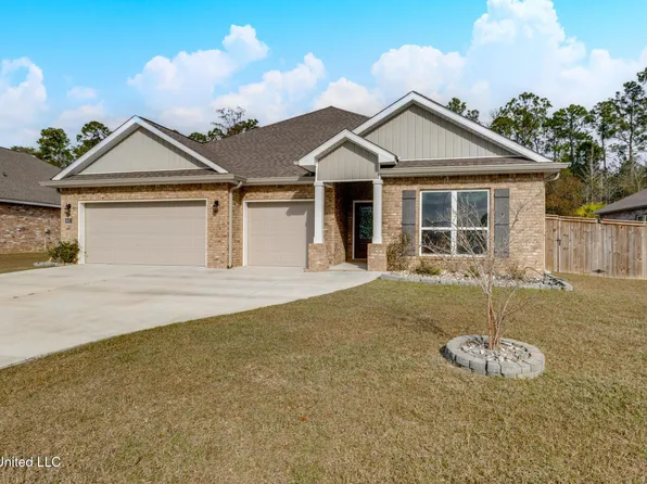 6022 Seagull Dr, Long Beach, MS 39560