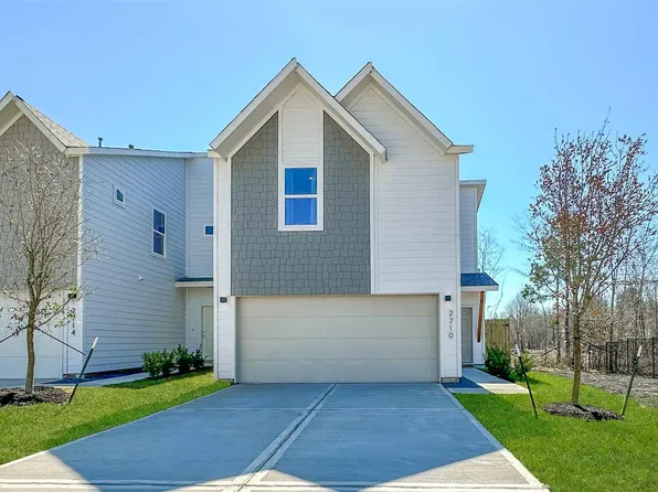 2710 Discovery Trails Ct, Conroe, TX 77301
