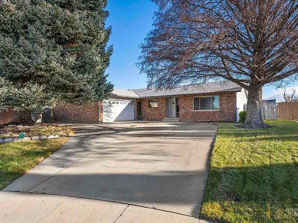80 S Heather Dr