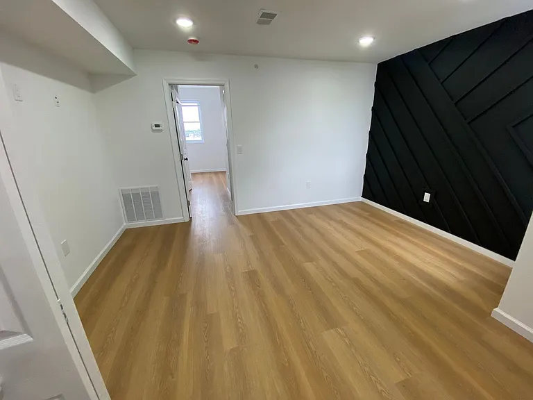 5639 Market St, — Photo 18
