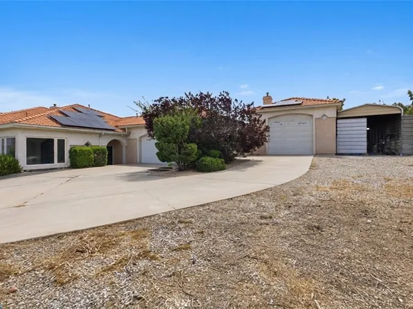 10234 Clover Dr, Oak Hills, CA 92344