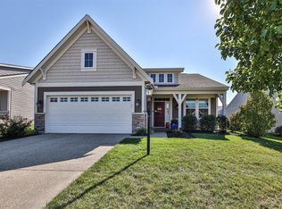 1237 Huntwick Ln, Maineville, OH 45039
