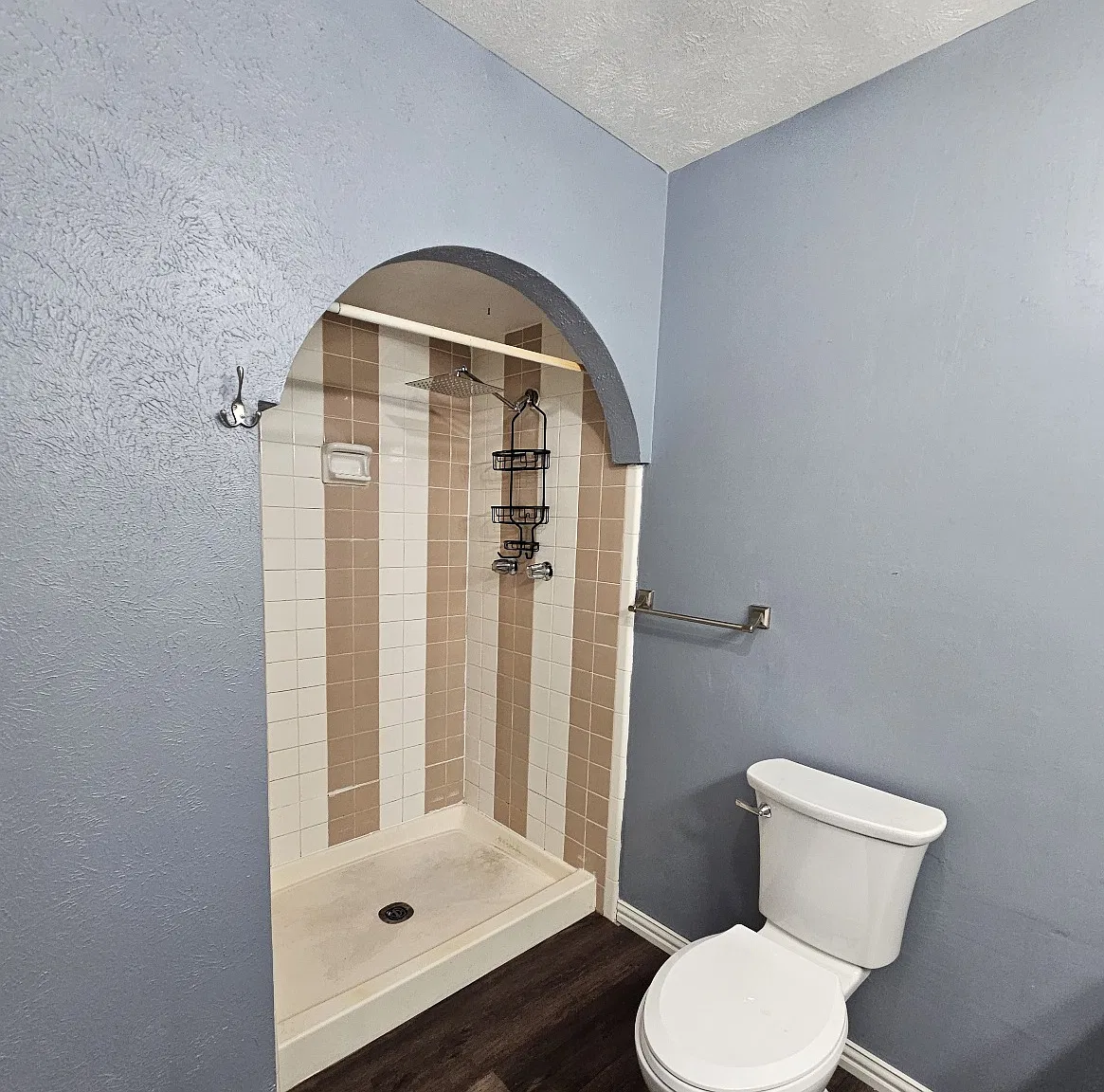 4 bed, 1946 sqft, $2,150 — Photo 3