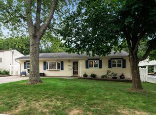 24 Brandeis Rd, Parlin, NJ 08859