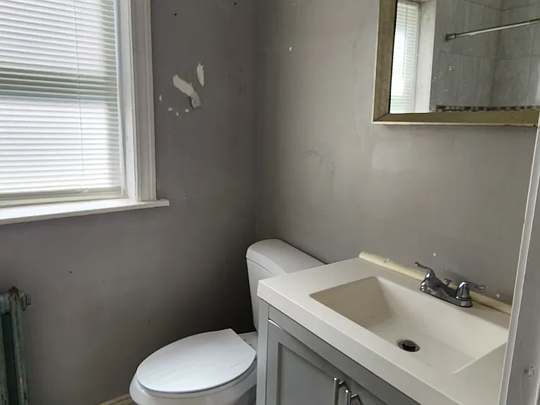 5206 W Schubert Ave #1 — Photo 13