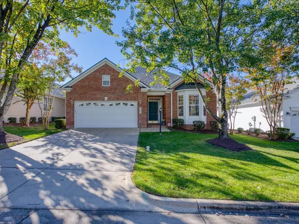 502 Quaker Dell Ln, Cary, NC 27519