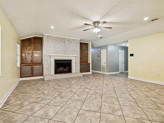 5th image of 816 Lake Borgne Ct