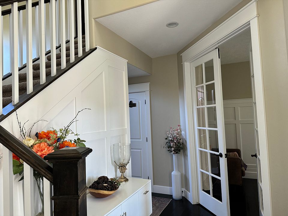 1st image of 1602 W Hunters Creek Cir