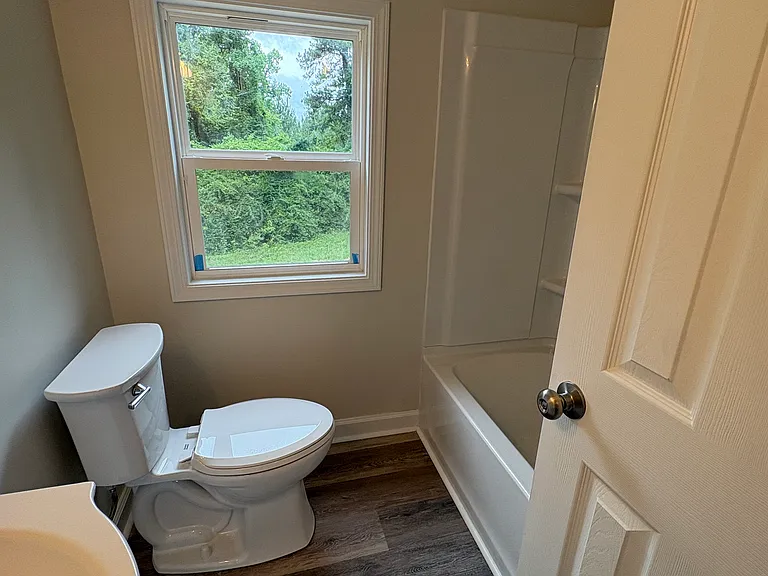 Tub/shower combo