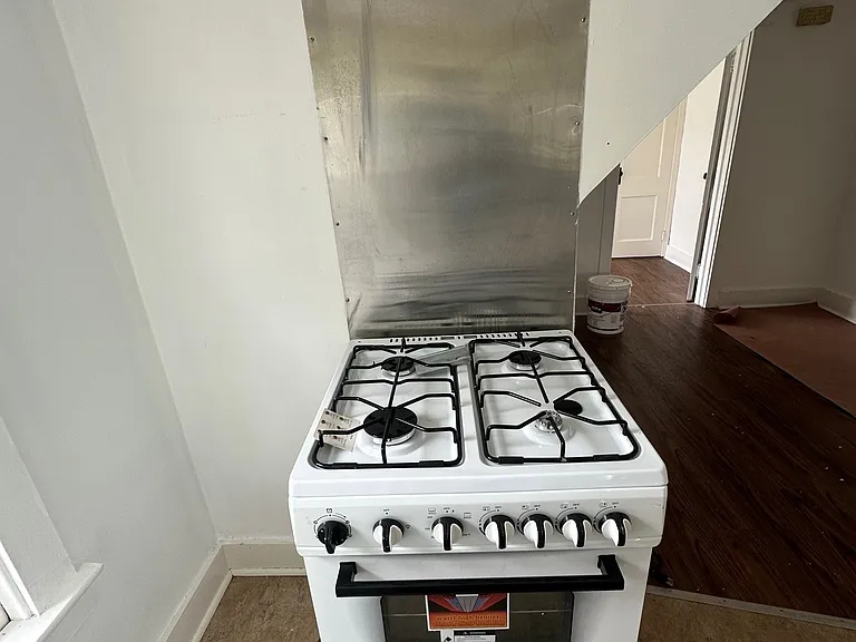 1801 E Main St #3 — Photo 13