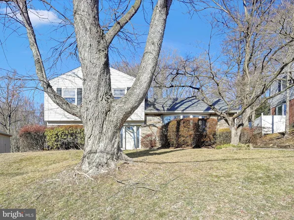 2530 Parke Ln, Broomall, PA 19008