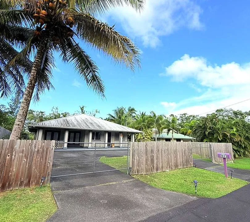 15-2811 Puhi St