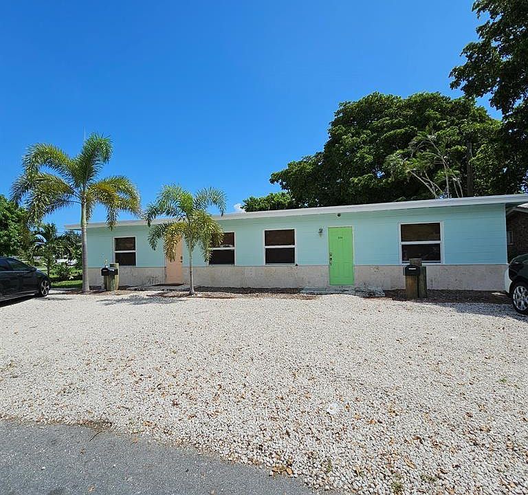 1st image of 306 NE 13th Avenue
