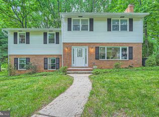 26 Cedarhill Rd, Randallstown, MD 21133