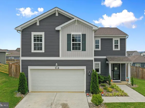112 Saber Dr, Charles Town, WV 25414