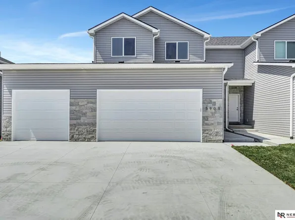 5909 S 94th St, Lincoln, NE 68526